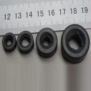 Ferrite multipole magnetic ring